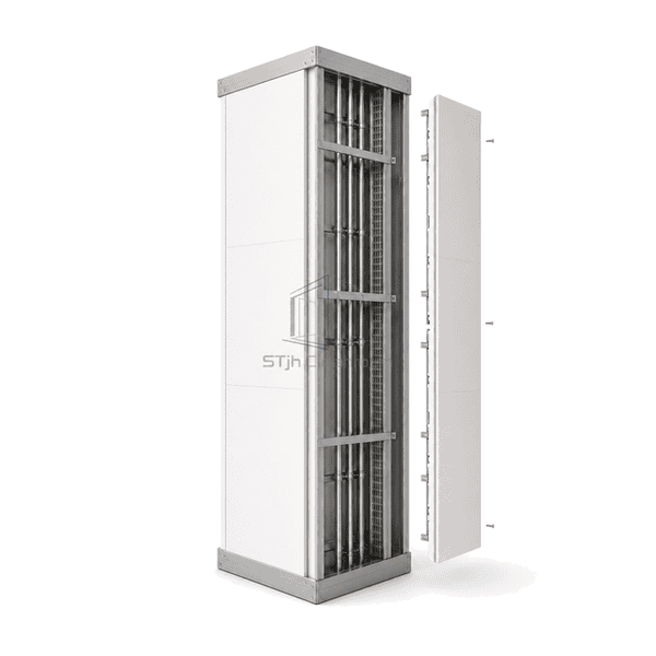 Detachable technical-side cover joint on a cleanroom service chase panel