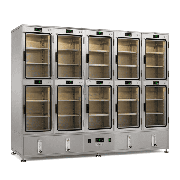 Wide multi-bay nitrogen dry cabinet with independently monitored compartments
