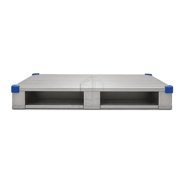 Front view of stainless pallet sealed runners and fork openings