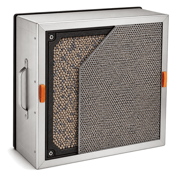 Close view of sulfur filter pellet screen corner seal and gasket